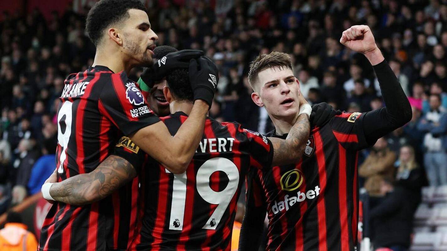 开云体育在线-包含伯恩茅斯后卫赛后受伤，或将缺席下场比赛的词条