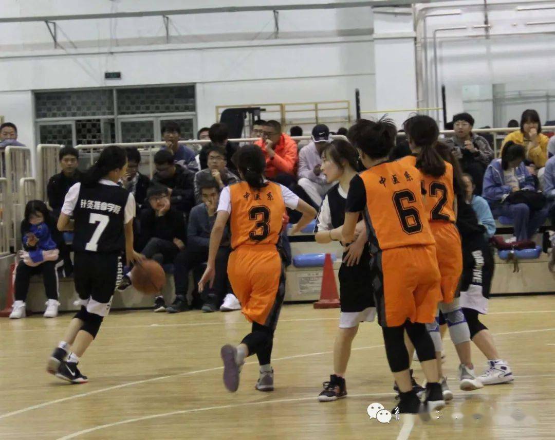 开云平台-美国女篮全明星赛精彩回放，激情绽放场上的简单介绍