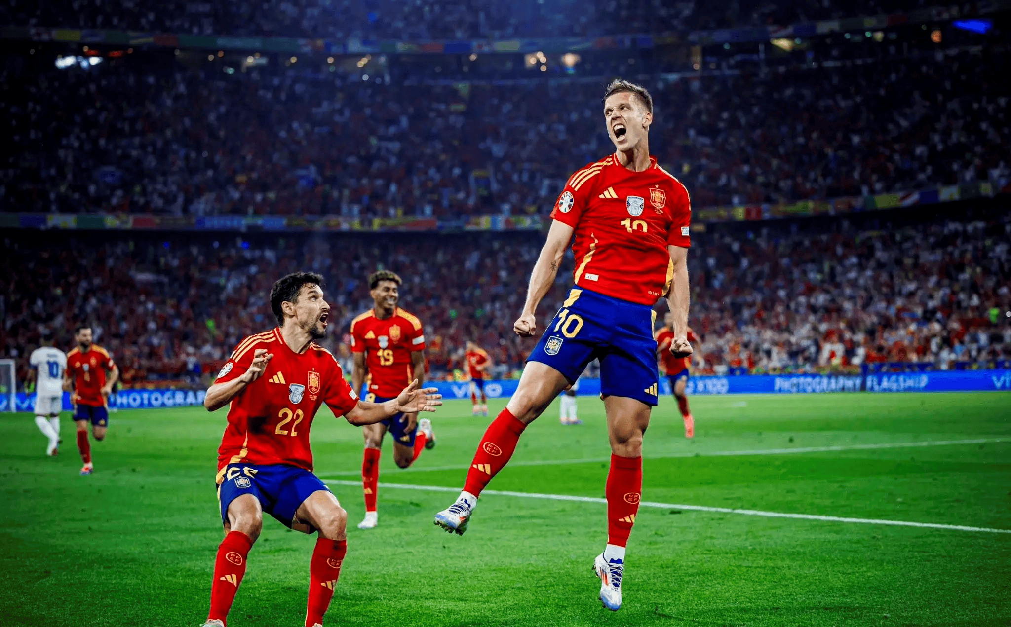 欧国联比赛中一支实力强大的球队夺冠 欧国联比赛中一支实力强大的球队夺冠