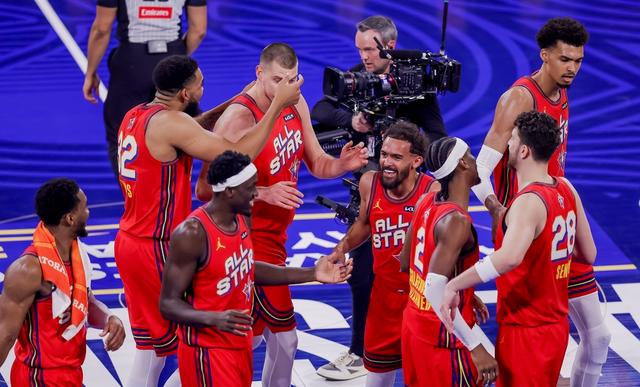 开云官网-美国队在比赛中稳定发挥，击败智利队