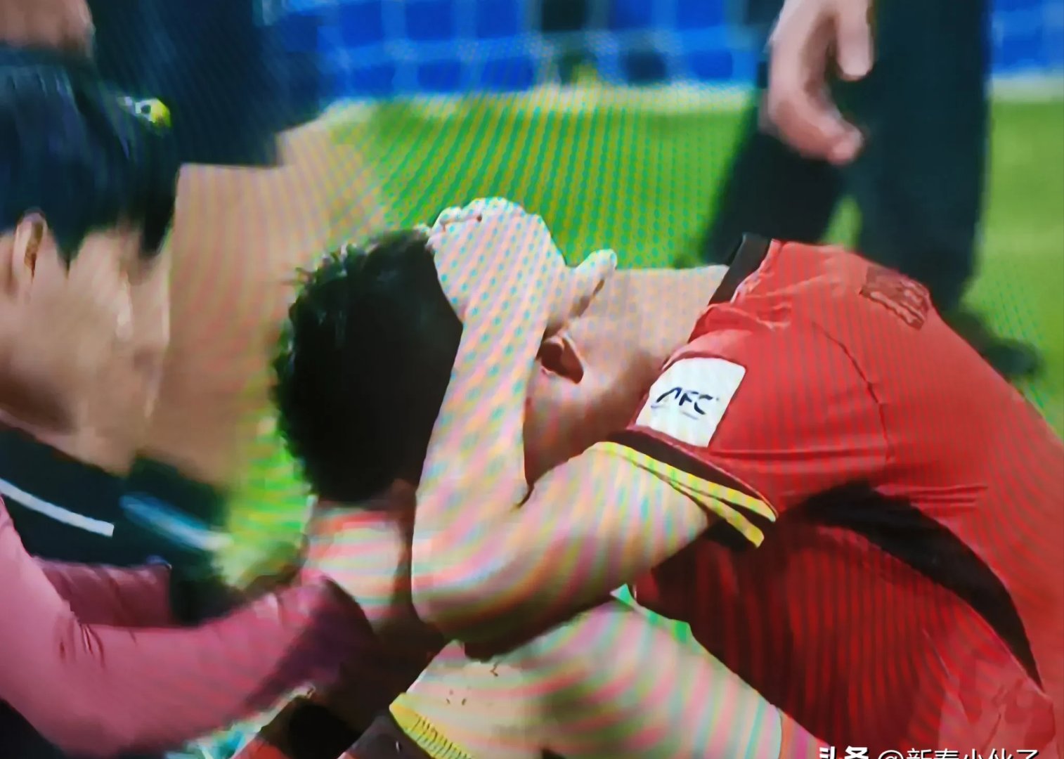 传球失误教练震怒，需要加强技术训练