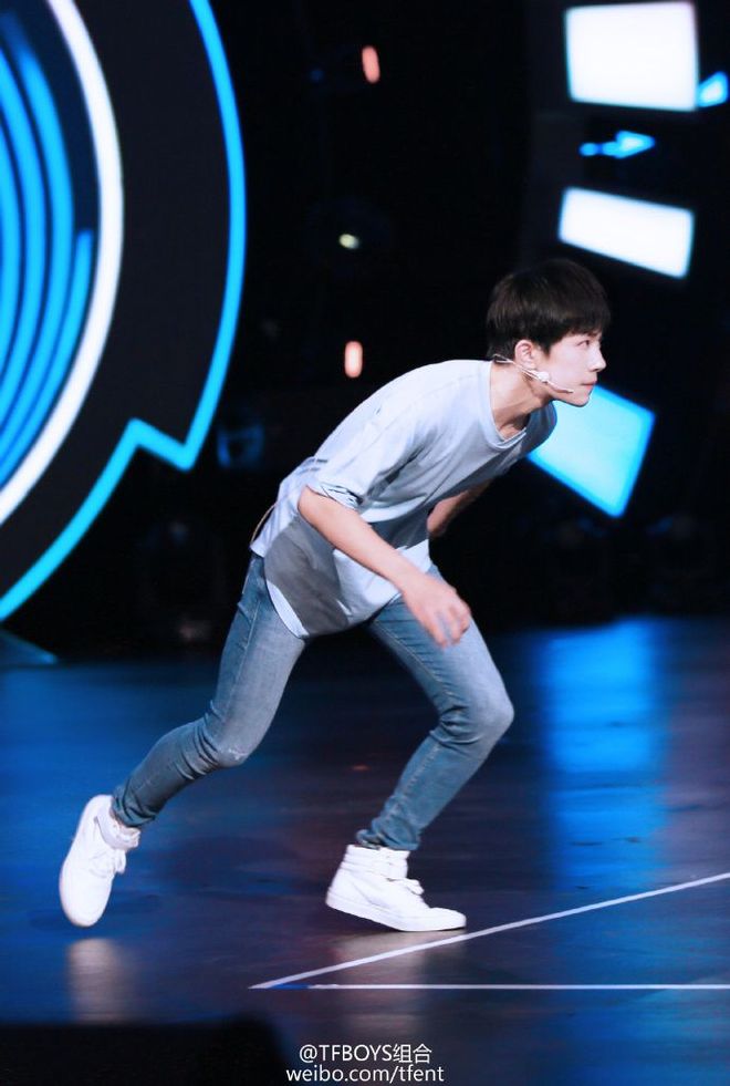 开云体育入口-包含梦想起航：世界级球员争夺显赫称号的词条