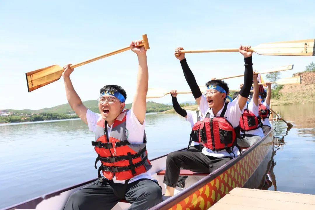 夺冠选手谦虚谨慎，乐观向前