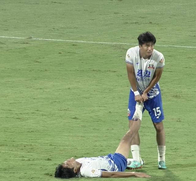 开云体育app-包含重庆队主场大胜西藏队，表现出众的词条