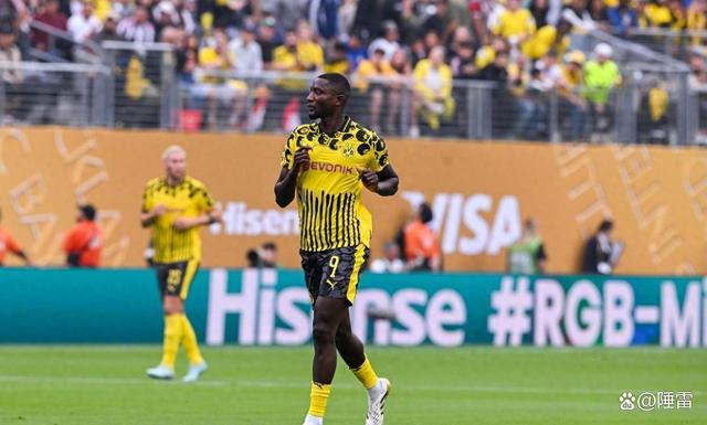 多特蒙德锋线威力强大，对手难以抗衡的简单介绍