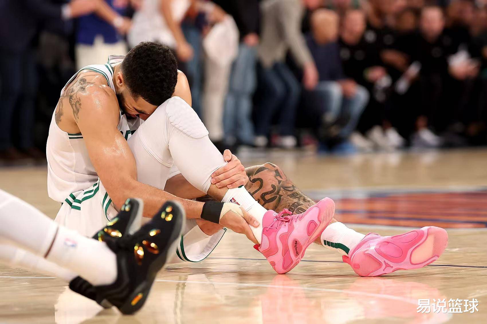 关于波士顿凯尔特人队后卫因伤无法出战下场比赛，备战受阻的信息