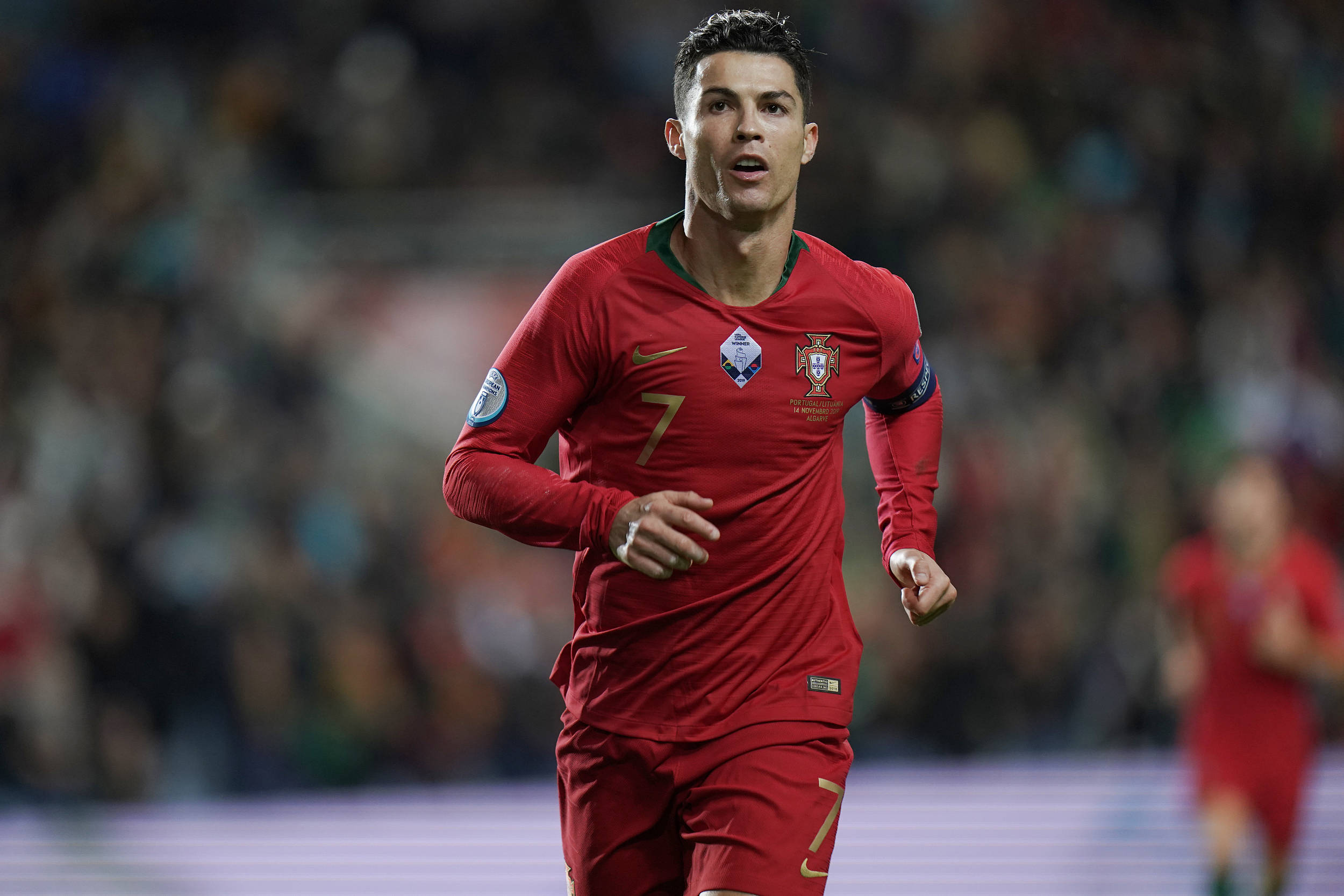 关于C罗在奥运会中击败C罗，表现神勇的信息