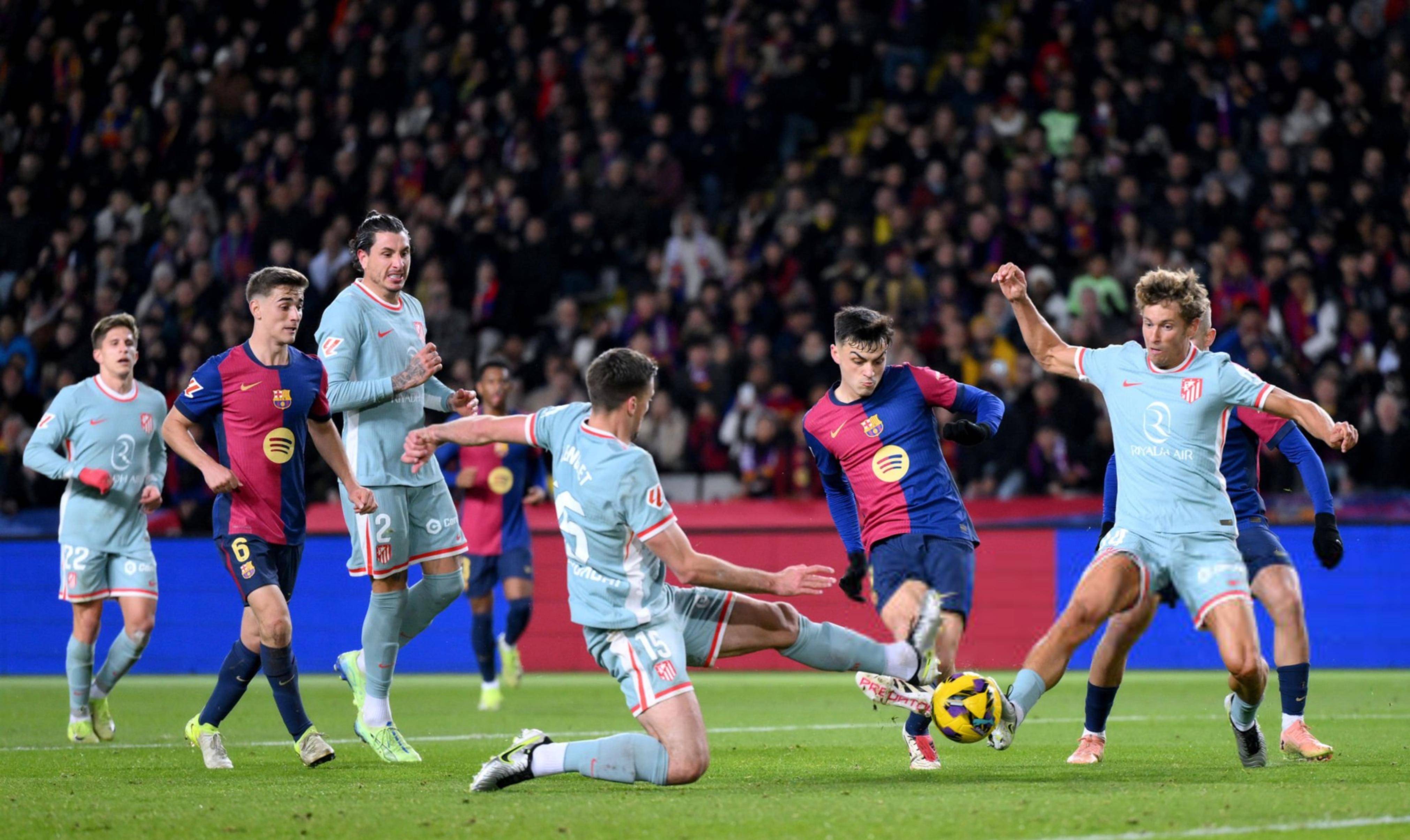 巴萨绝杀西班牙，梅西逆转建功英超