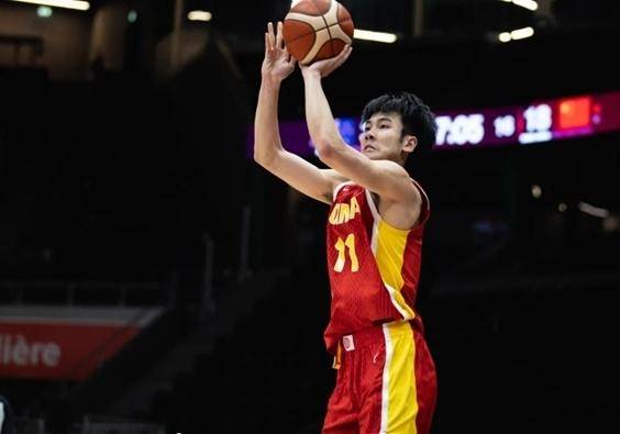 新西兰代表队在射箭比赛中斩获金牌