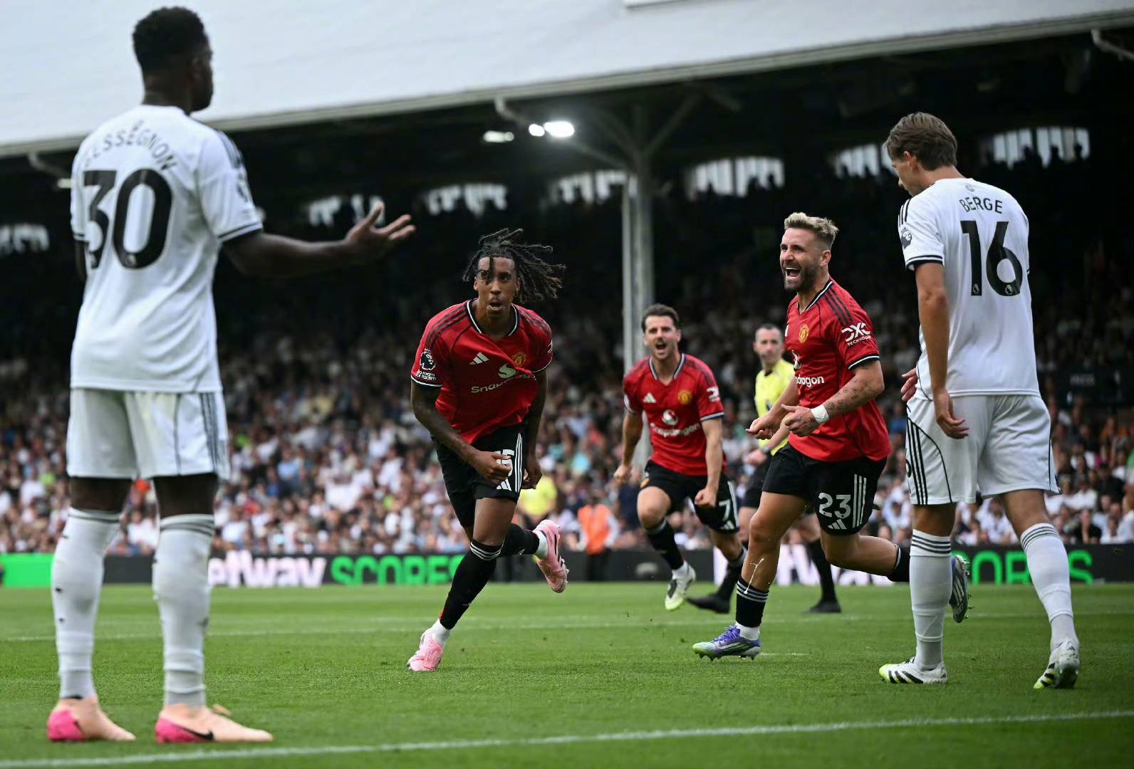 开云体育-关于曼联逆袭绝杀，成功逆转密尔顿凯恩斯的信息