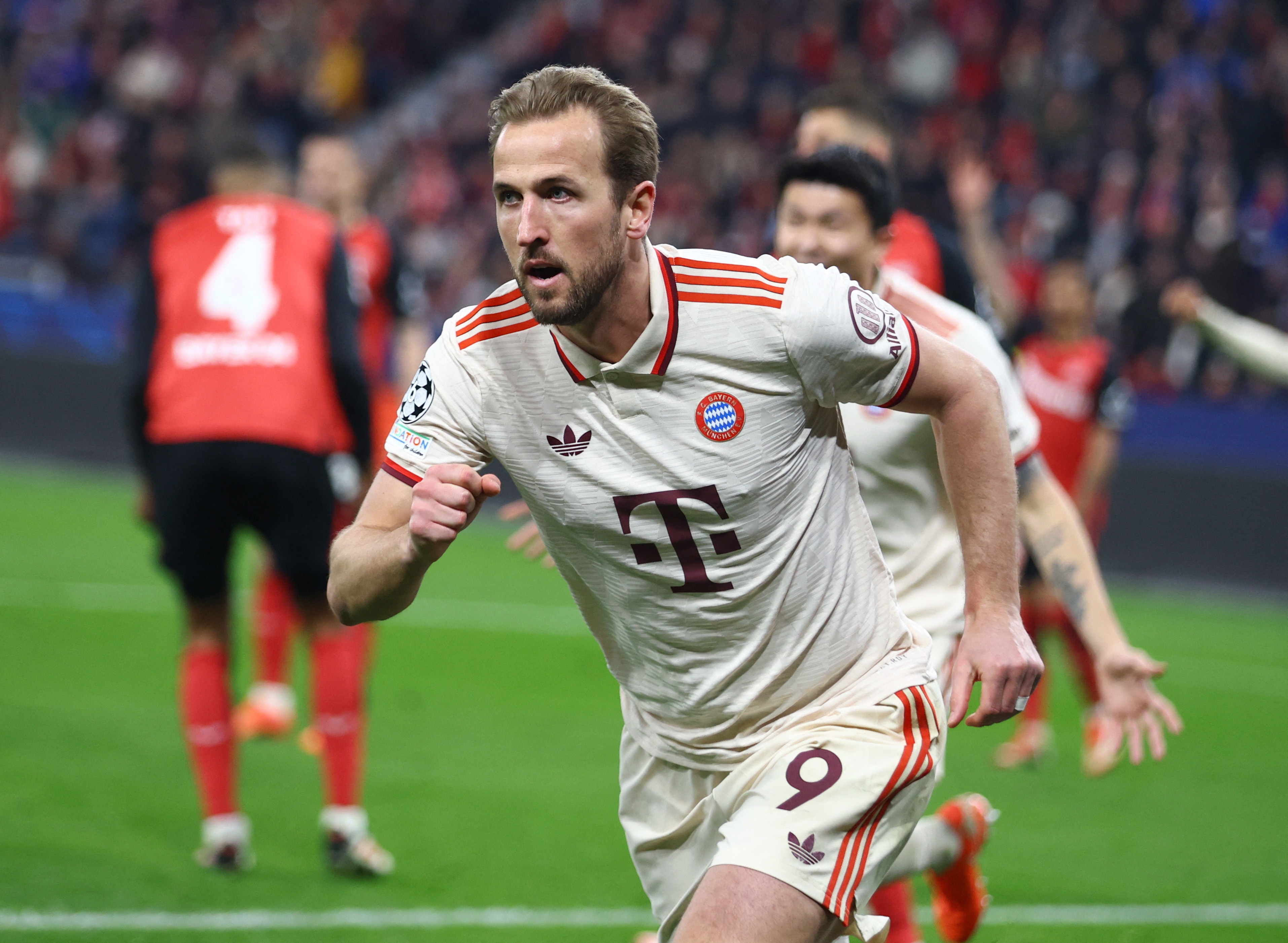 拜仁横扫挪威,萨拉赫刷新纪录 拜仁横扫挪威,萨拉赫刷新纪录