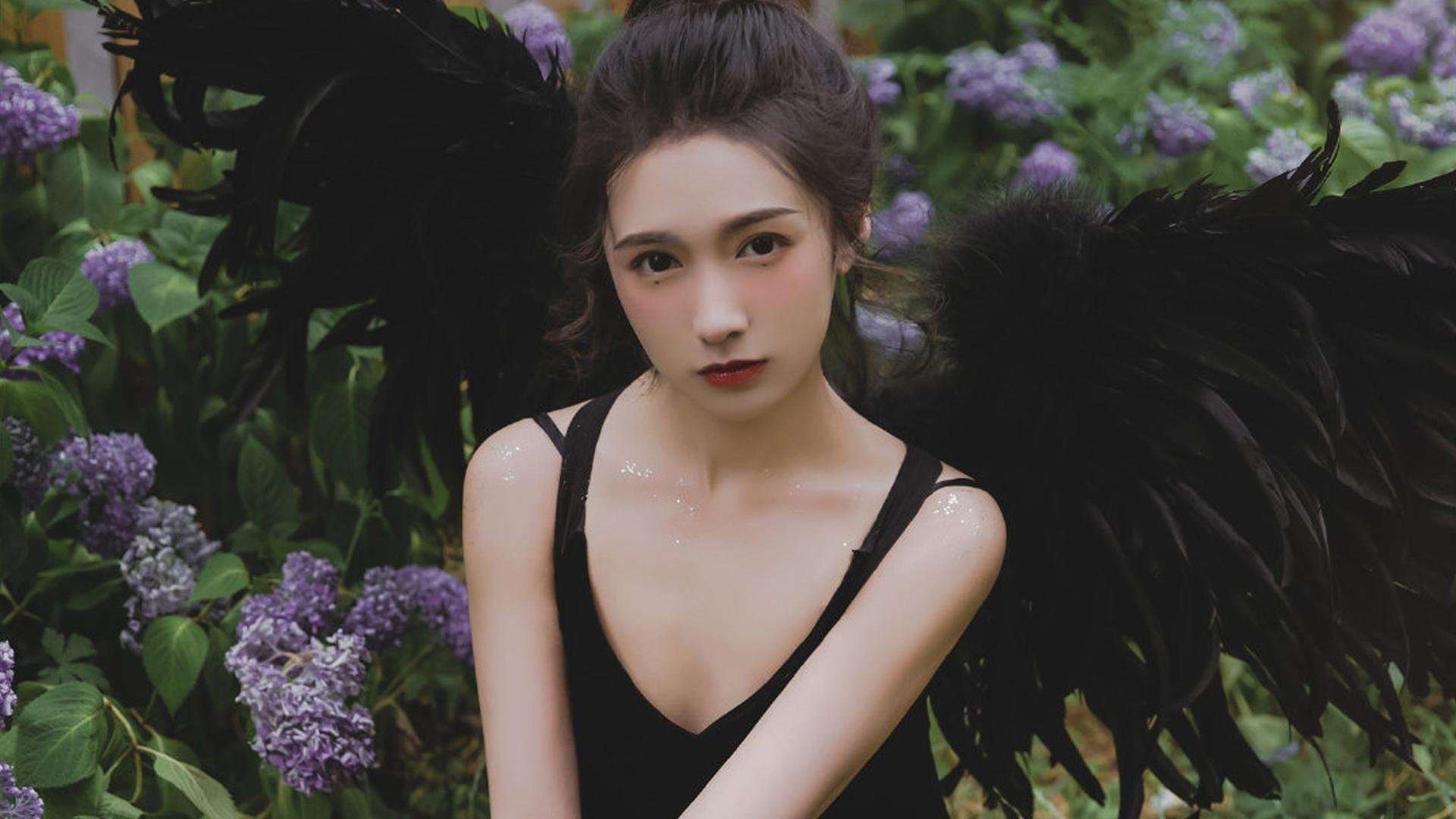 开云体育官网-当山西队狂胜灰熊遇福克斯接管季后赛，体育英雄主义与团队荣耀的双重变奏