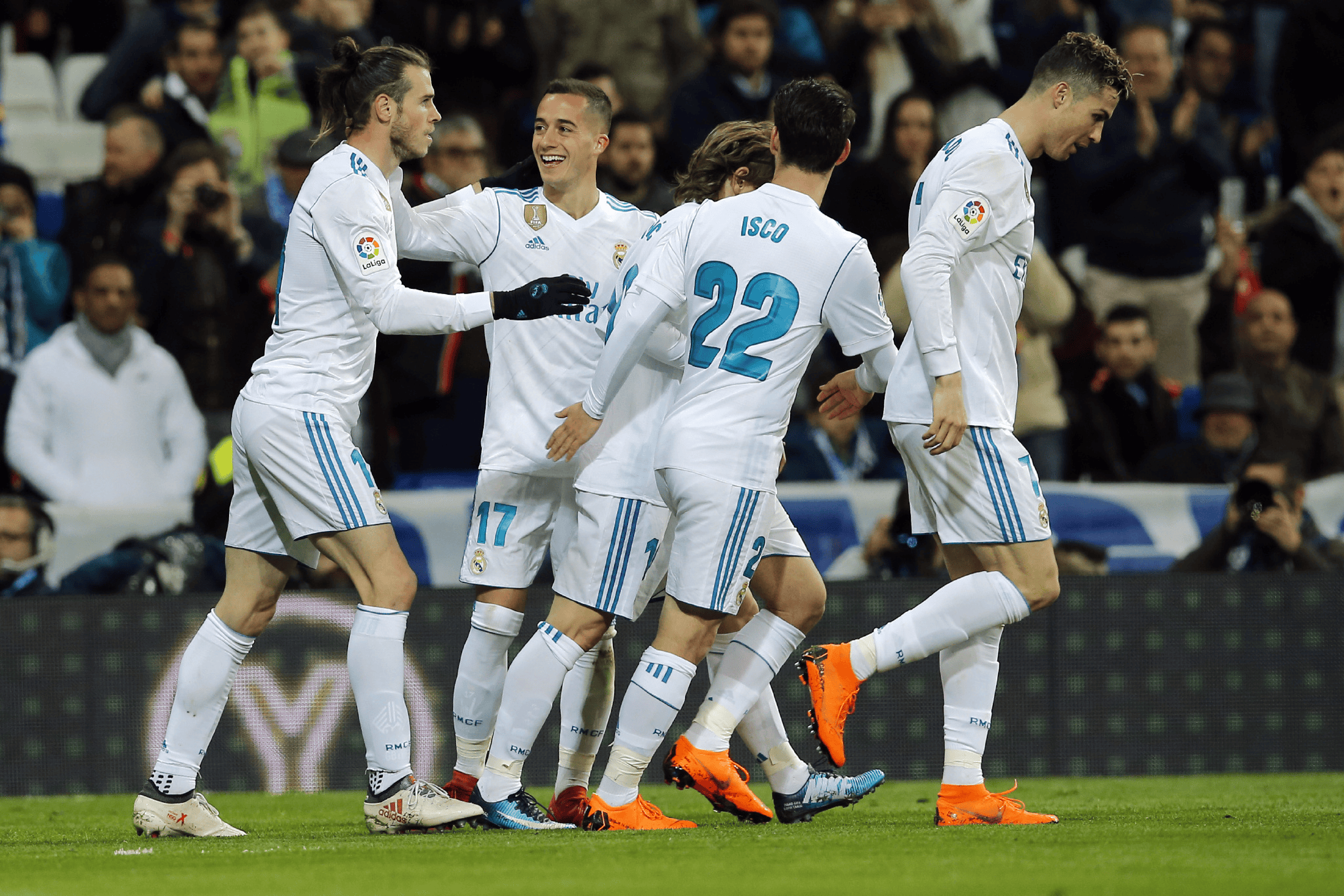 奥亚尔萨瓦尔爆发，贝蒂斯淘汰赛过关沙特