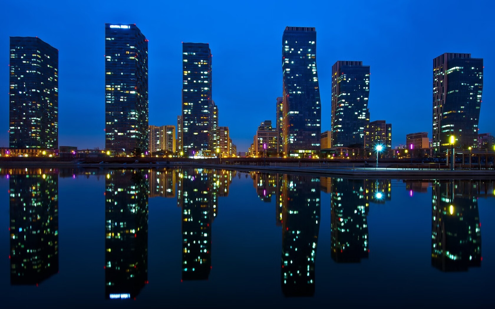 风暴之眼,久保建英的孤光与加拿大团队的洪流